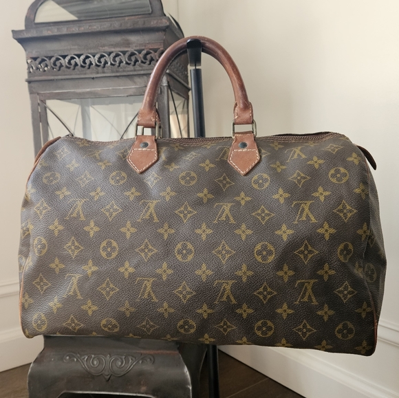 GUC LOUIS VUITTON VINTAGE SPEEDY 35 W/COA - Picture 2 of 13